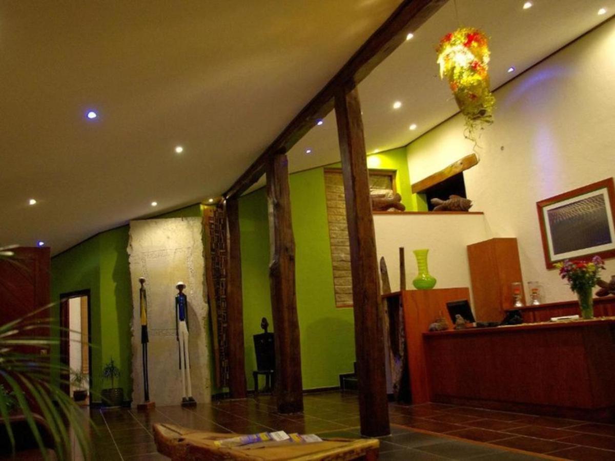Desert Breeze Lodge Swakopmund Ngoại thất bức ảnh