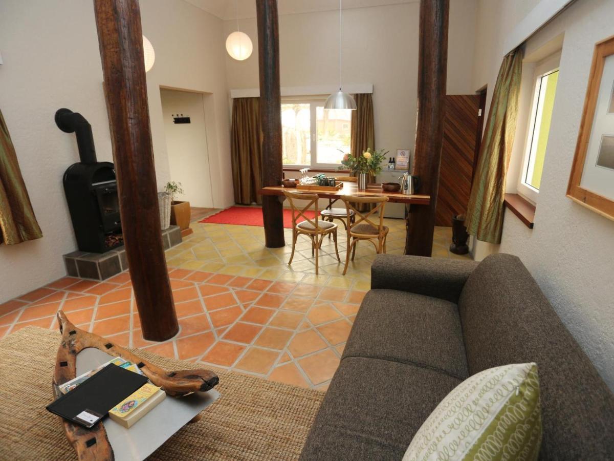 Desert Breeze Lodge Swakopmund Ngoại thất bức ảnh