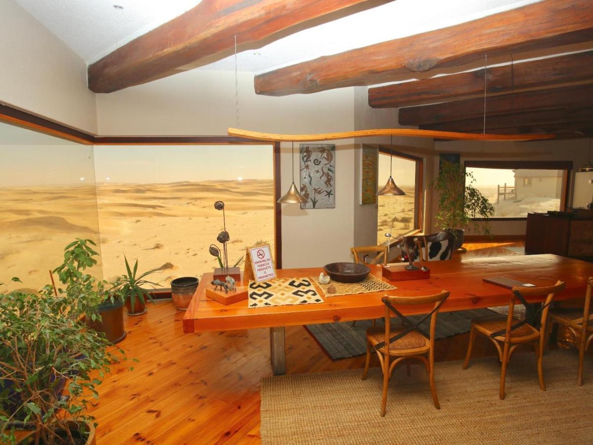 Desert Breeze Lodge Swakopmund Ngoại thất bức ảnh